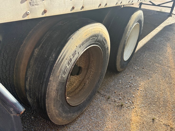 2000-great-dane-741-image-14