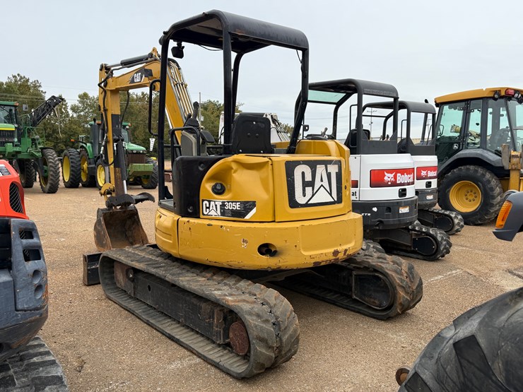 caterpillar-305e2-cr-image-6