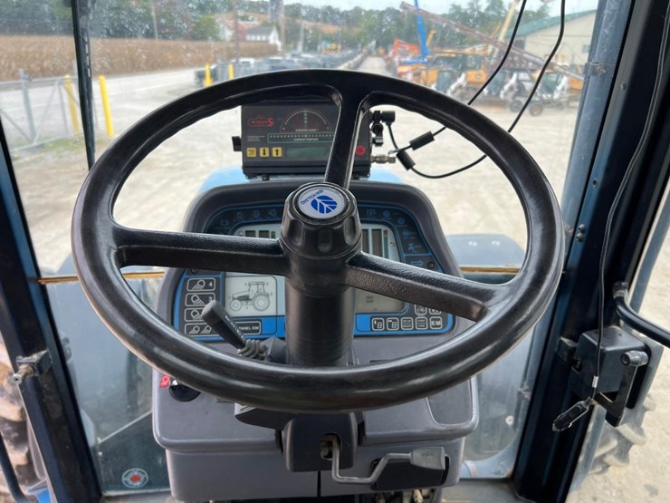 new-holland-8770-image-29