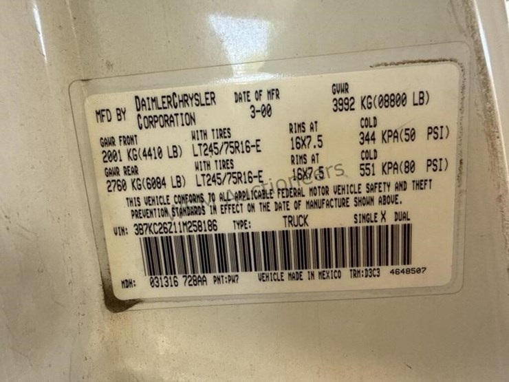 2001-dodge-ram-2500-image-18