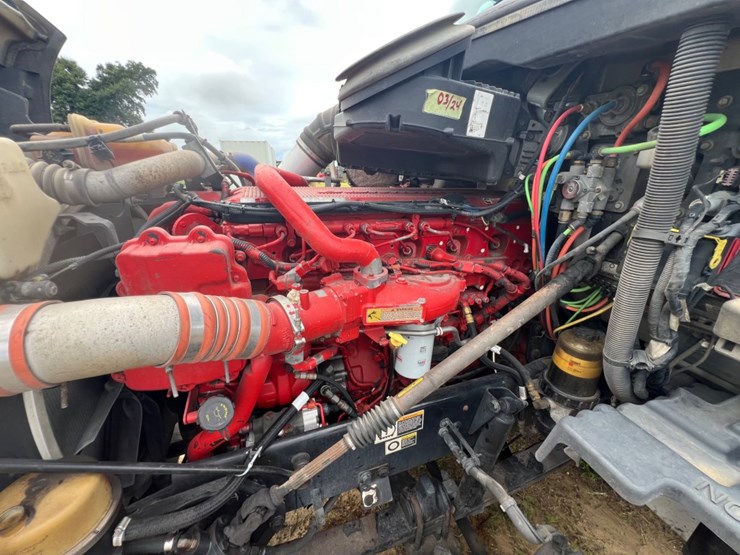 2014-peterbilt-579-image-7