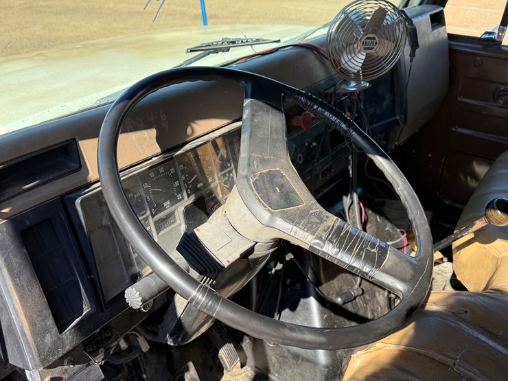 1992-international-4000-image-33