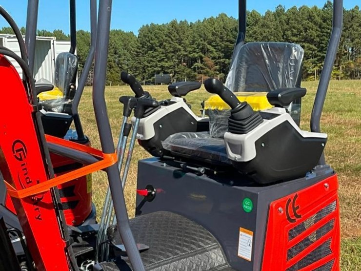 unused-cfg-mx15rx-mini-excavator-(rato-image-3