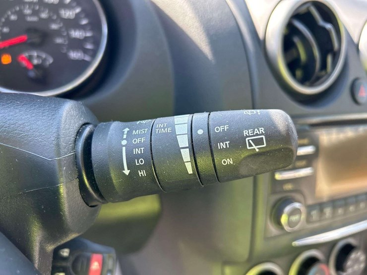 2014-nissan-rogue-image-10