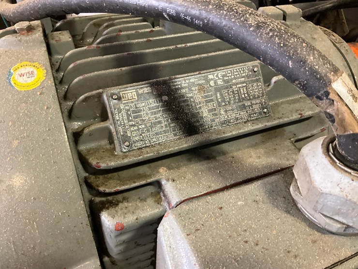 #100-•-2014-wood-mizer-wm4000-thin-kerf-image-21