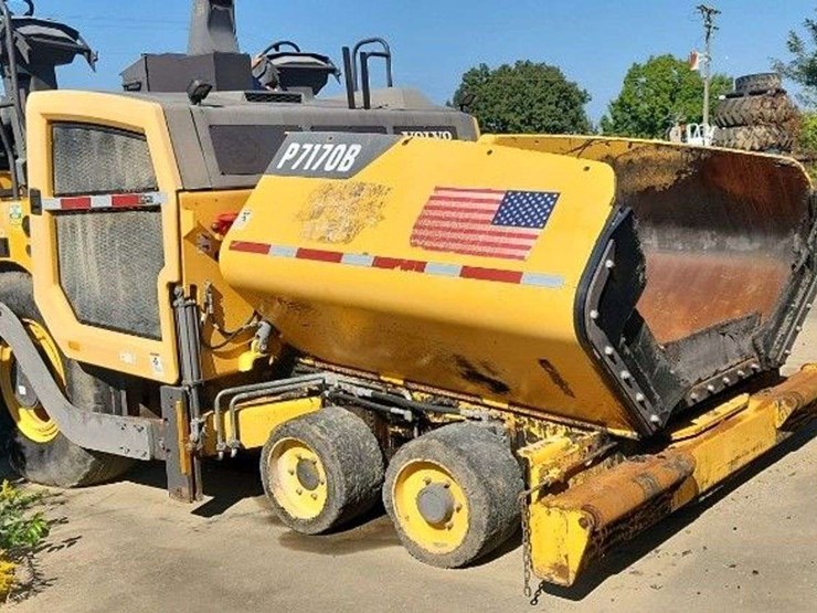 2017-volvo-p7170-image-6