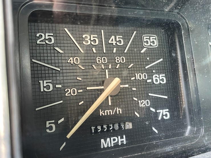 #1017-•-1993-ford-strait-truck,-(has-wi-title)-image-33