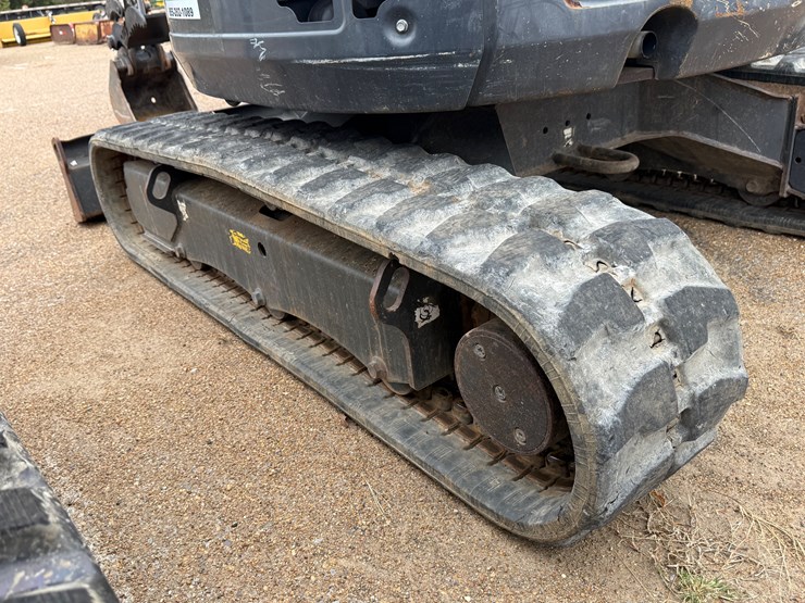 2018-bobcat-e26-image-8