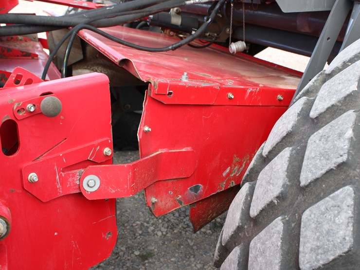 #2065-•-#2065---mf-hesston-wr-9770-swather-image-53