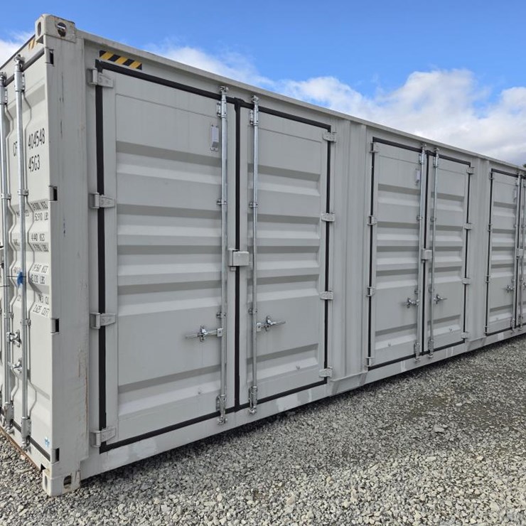 #6475 • 40' (5) Door Shipping Container