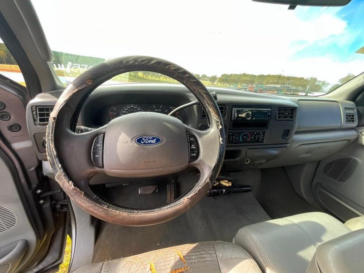 2003-ford-f250-image-18