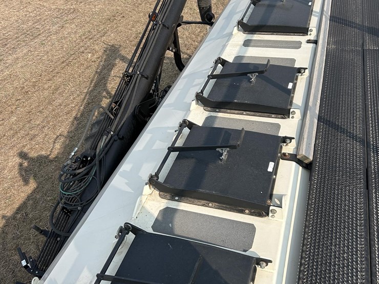 2008-bourgault-5710-59-image-125