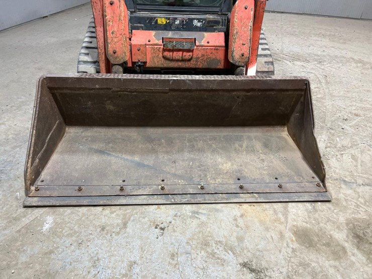 kubota-svl75-2-image-9