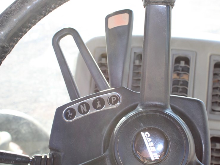 international-4100-image-90