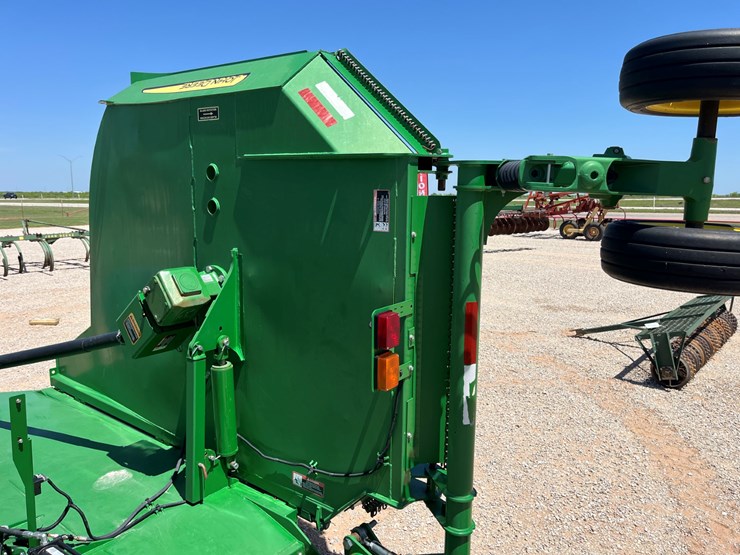 2020-john-deere-m20-image-7