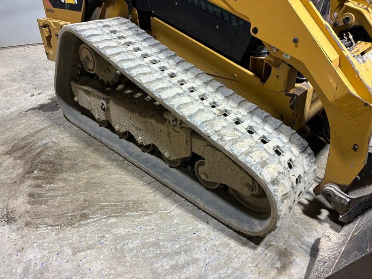 caterpillar-299d-image-12