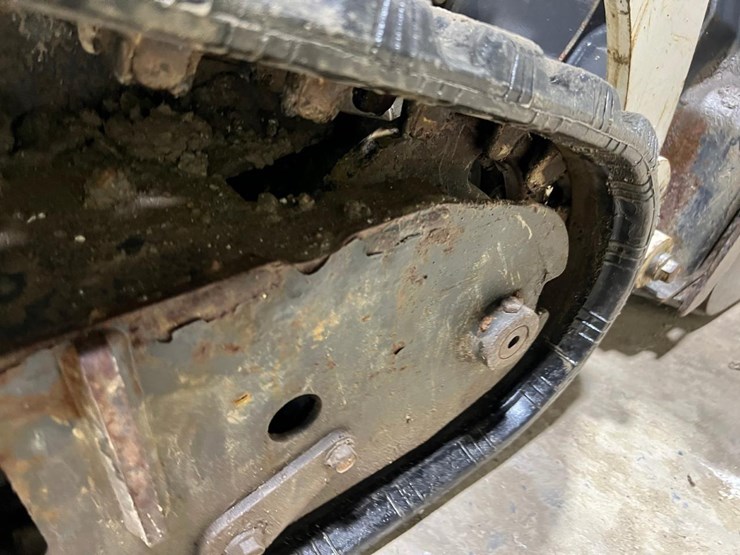 bobcat-mt85-image-22