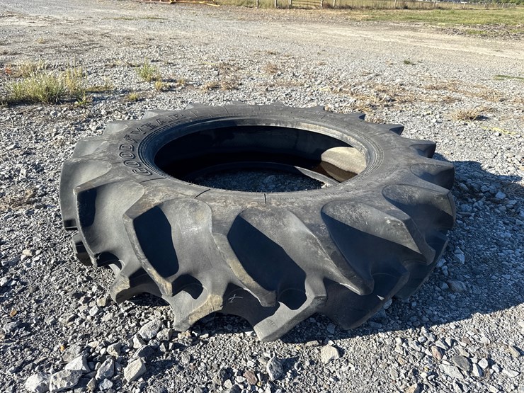 #9680-•-goodyear-520/85r46-tire-inv#-9680-image-1