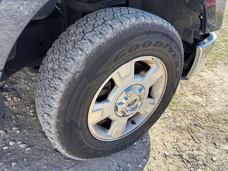 2014-ford-f150-image-28