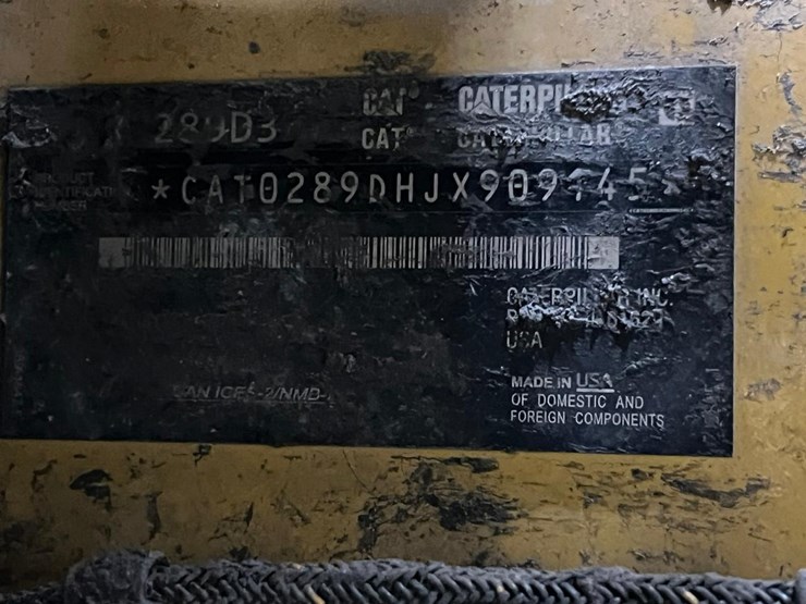 2022-caterpillar-289d3-image-32