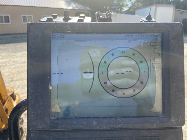 #1002-•-2015-vermeer-d24x40-series-ii-boring-machine-image-40