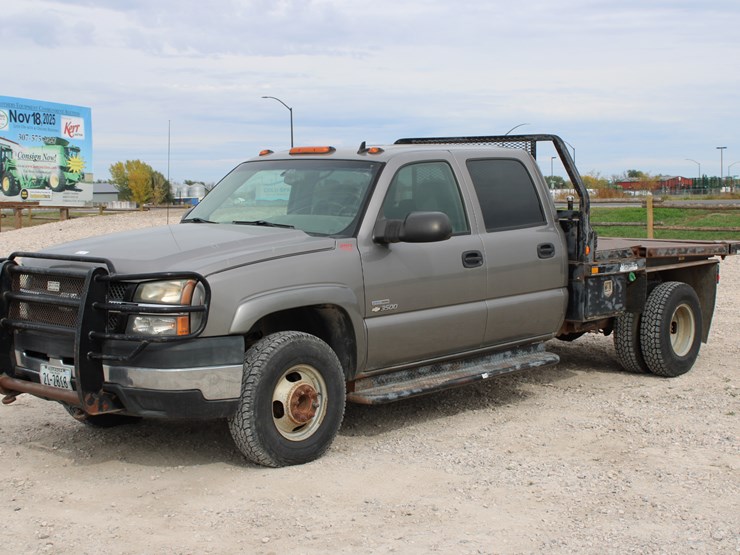 2006-chevrolet-3500-image-4