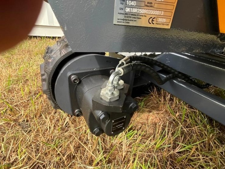 unused-cfg-qk18r-mini-excavator-(rato-image-9