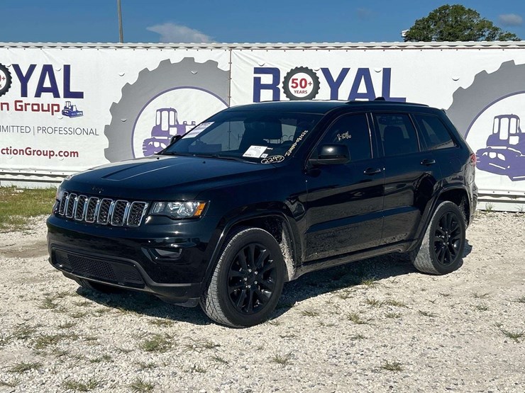 2018-jeep-grand-cherokee-image-1