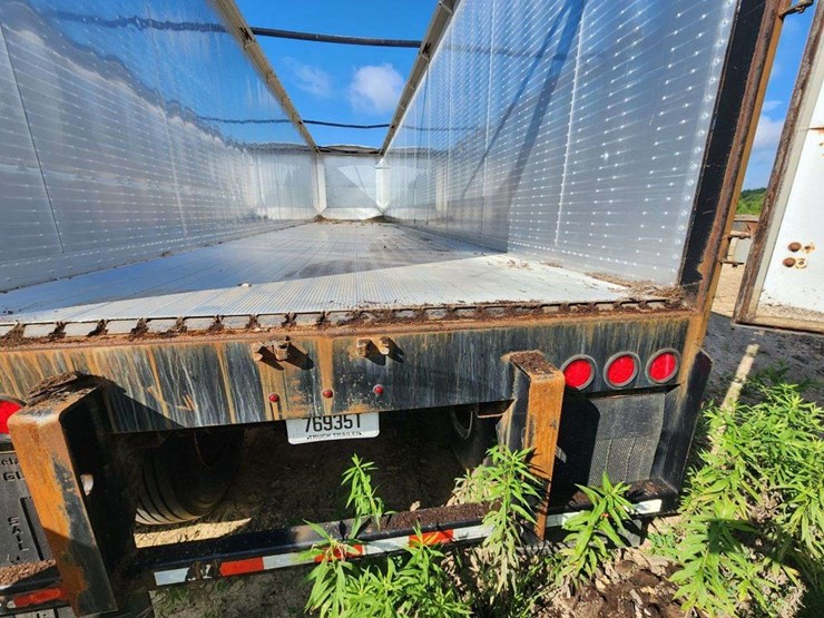 2017-dorsey-live-floor-image-9