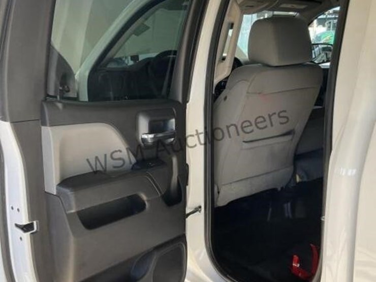 2016-chevrolet-silverado-1500-image-24