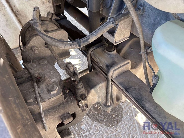 2016-freightliner-m2-106-4x4-altec-bucket-truck-image-71