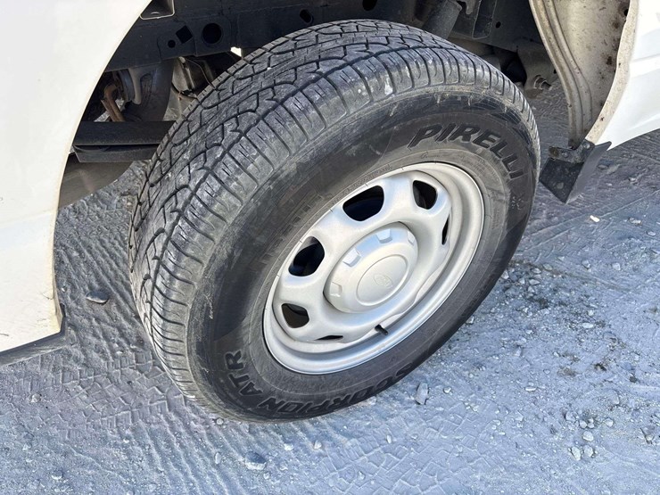 2023-ford-f150-image-29