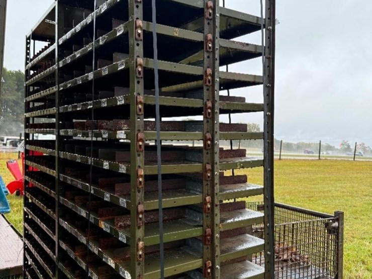 metal-parts-bin-shelving-(24"dx6'wx83"t)-image-3