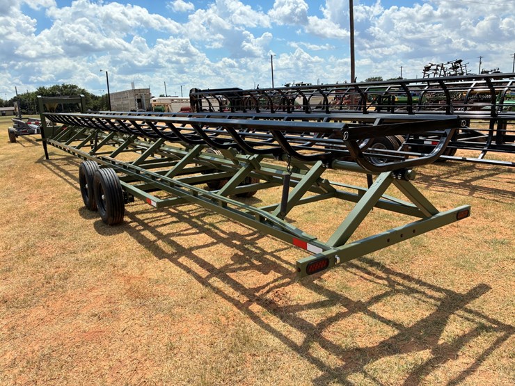 #t8084-•-industrias-america-42f-bale-trailer-image-6