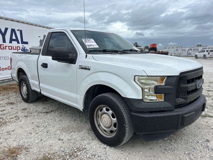 2016-ford-f150-image-2