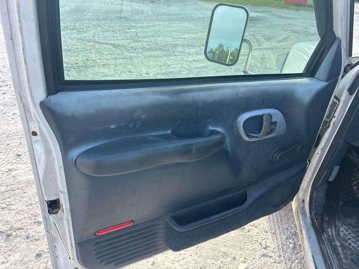 1997-chevrolet-c3500-auto-crane-service-truck-image-12