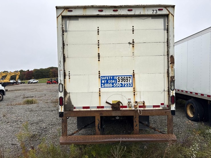 2016-hino-258-image-5