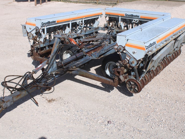 #2013-•-26-ft-crustbuster-grass-drill-image-2
