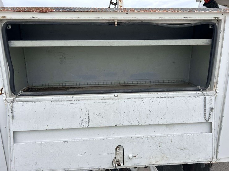 2006-ford-f650-image-23