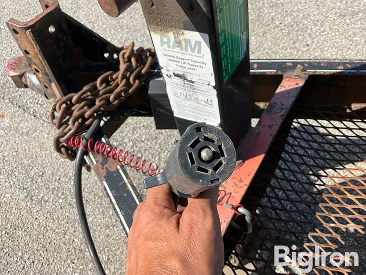 2008-titan-20-image-11