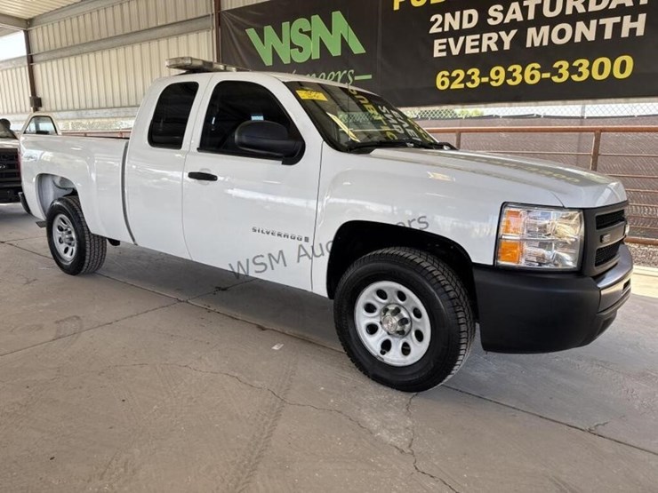 2009-chevrolet-silverado-1500-image-2