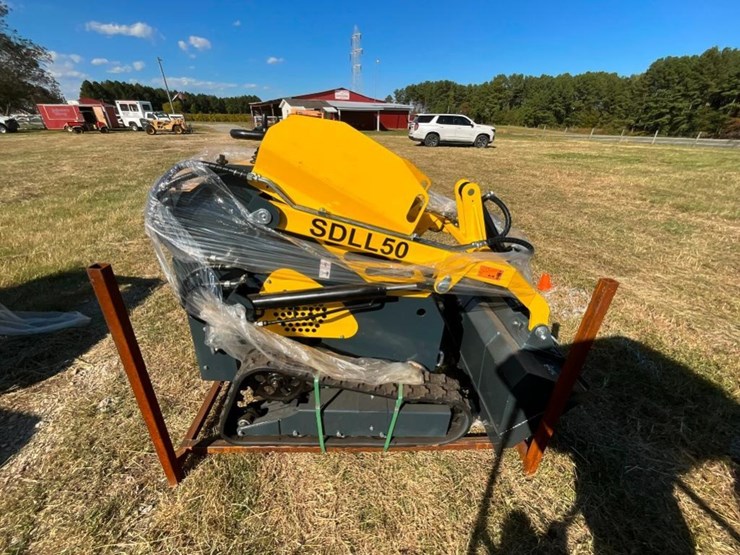 unused-sdll50-ride-on-mini-skid-steer-track-image-5