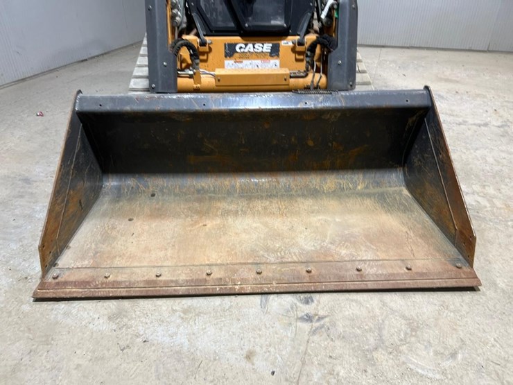 2021-case-tv620b-image-9