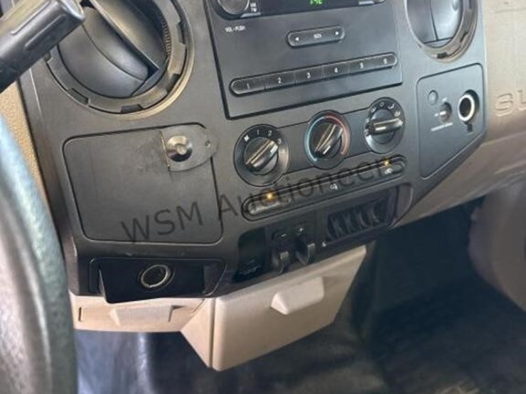 2008-ford-f250-image-18