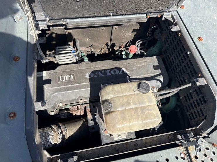 2018-volvo-ec480el-image-29