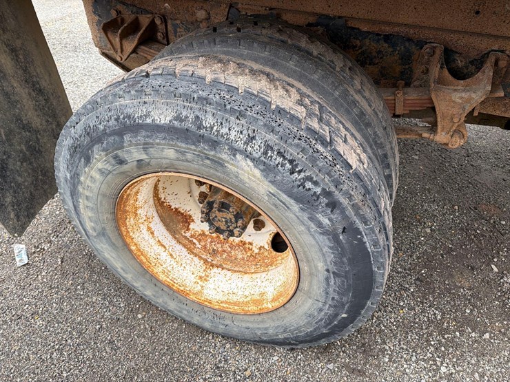 international-durastar-4300-image-7