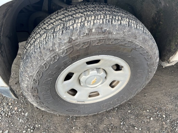 2015-chevrolet-colorado-image-14