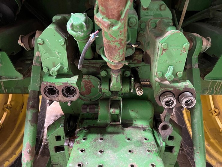 john-deere-4030-image-15