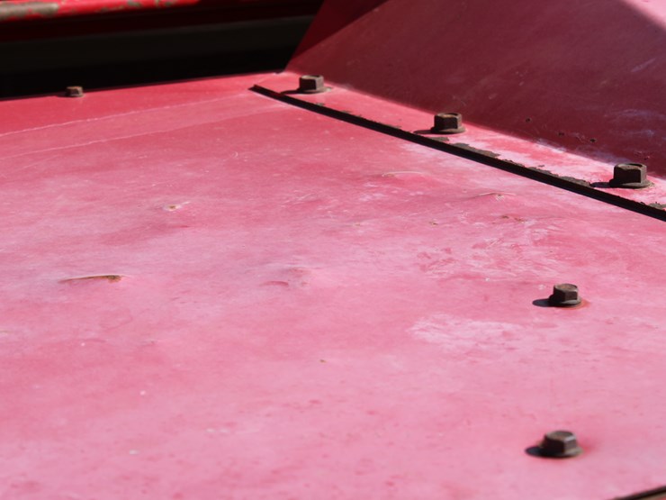 #2065-•-#2065---mf-hesston-wr-9770-swather-image-105