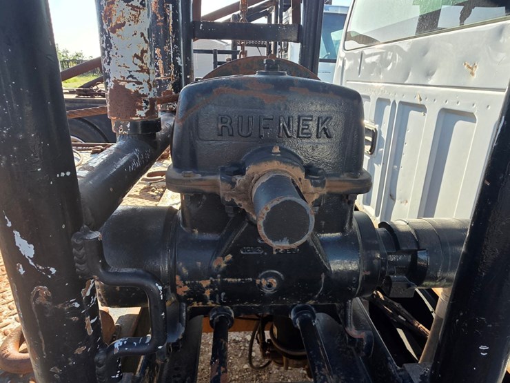 2012-ford-f750-image-14